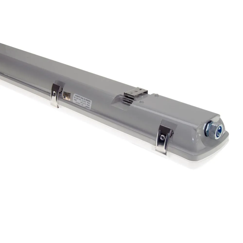 Energetic Lighting 4 ft Vapor Tight LED Light Fixture - 38 W - 4,940 lumens - 5000K - 120-277V - No Tubes Needed